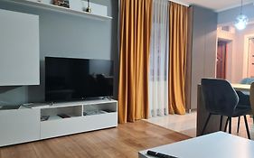 Peaceful&Central Apartment With Garden